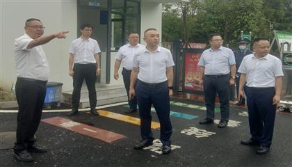 遂寧興業(yè)集團召開“問題大排查、作風大整治、工作大提升”專項行動現(xiàn)場推進會